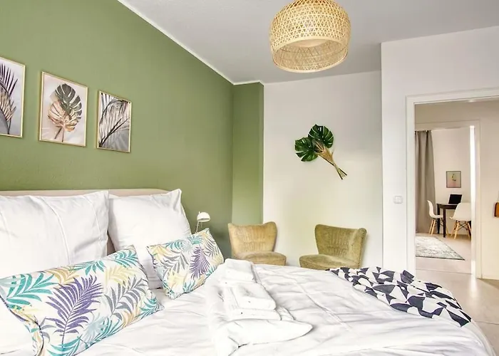 Spacestays Two-Room Suite Wifi Netflix