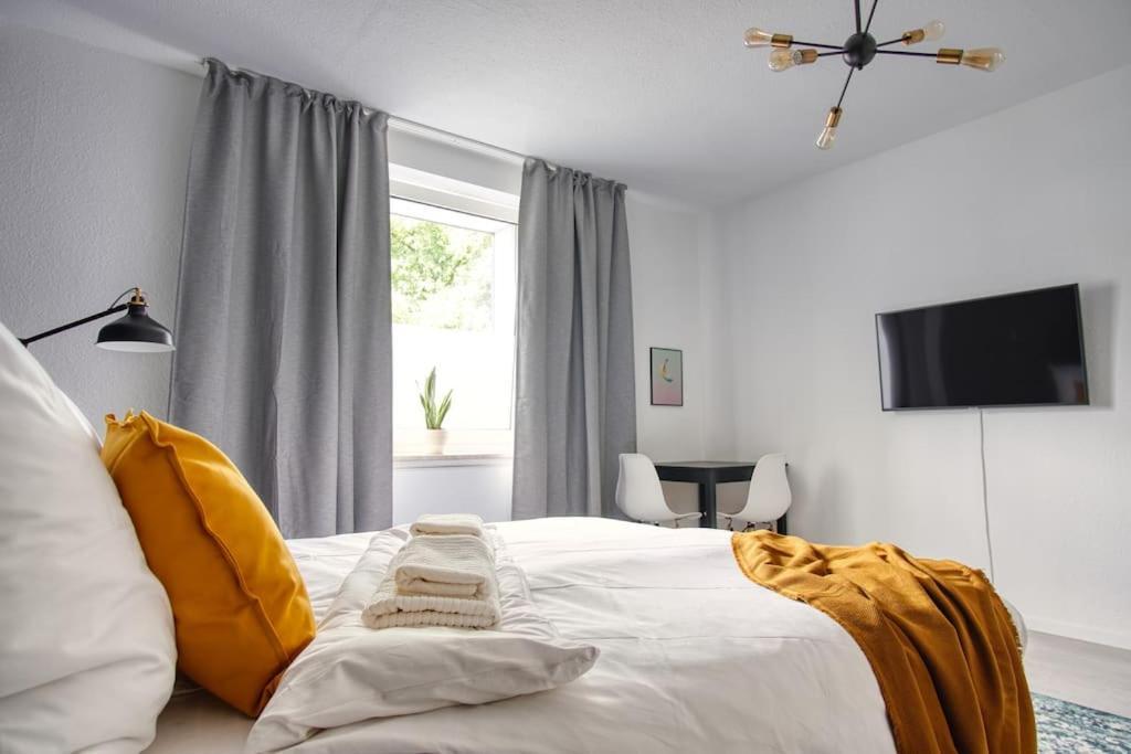 Apartment Spacestays Two-room Wifi Netflix Essen